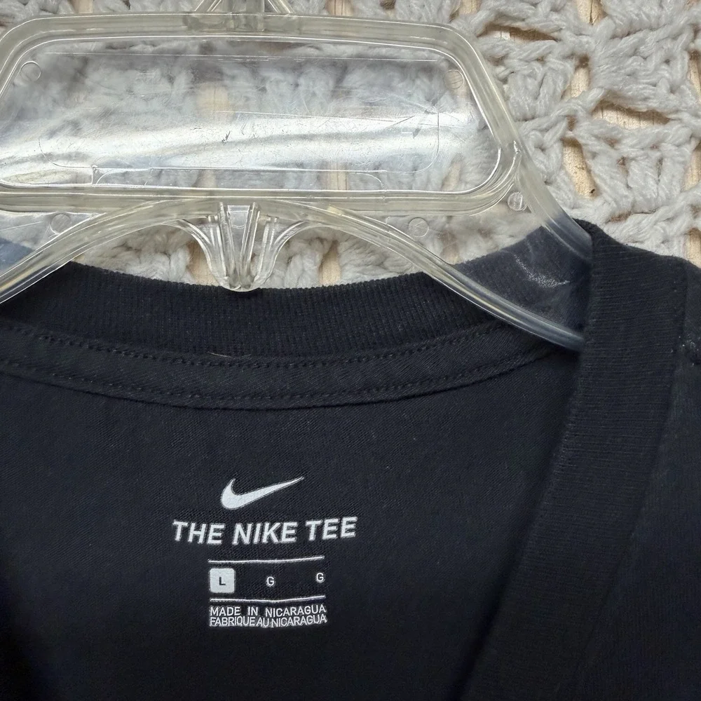 Nike T-Shirt Youth Boys Size L‎ Black Graphic Just Do It  Crew Short Sleeve